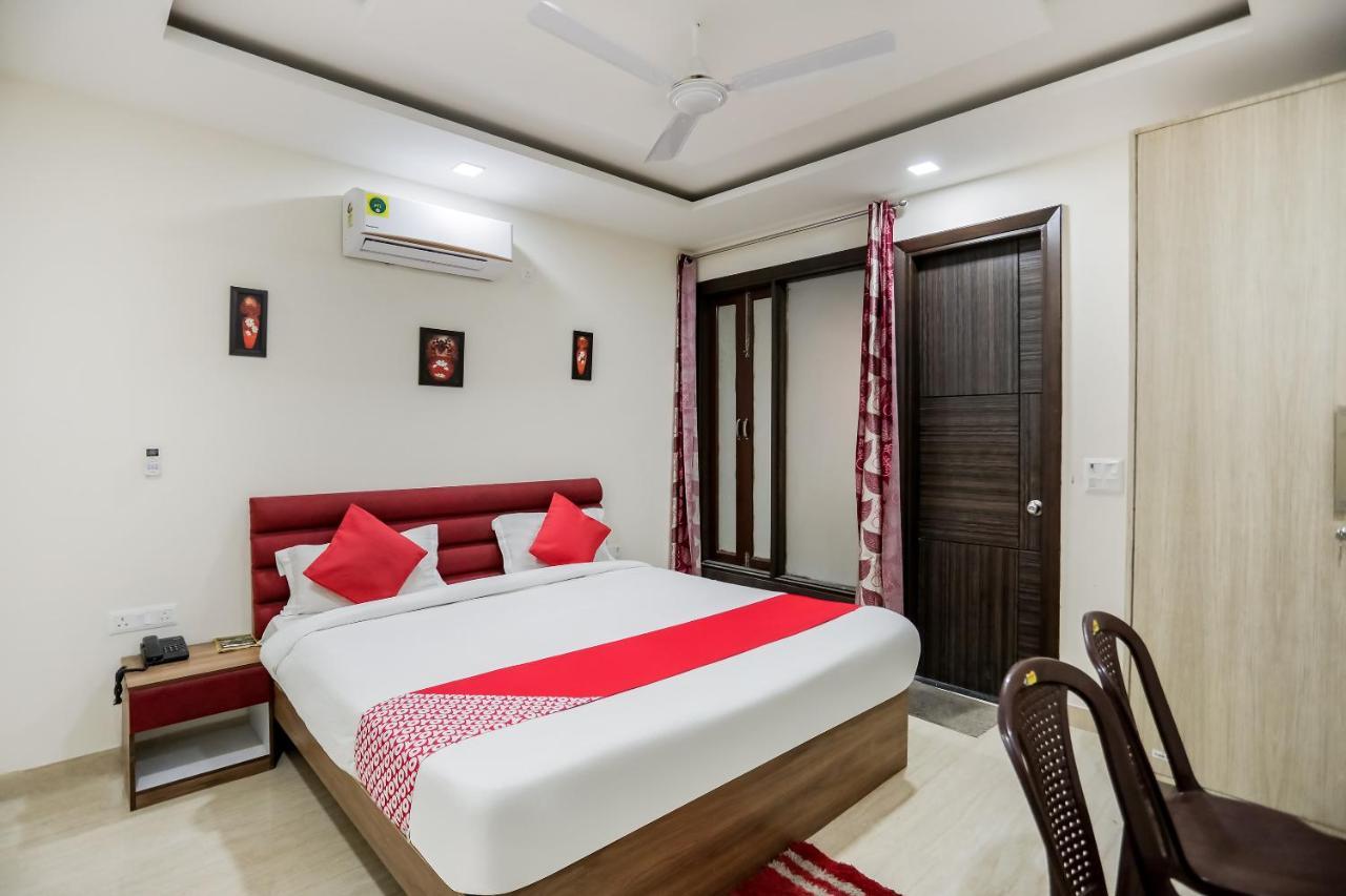 Oyo 65118 Hotel Vatika 구르가온 외부 사진